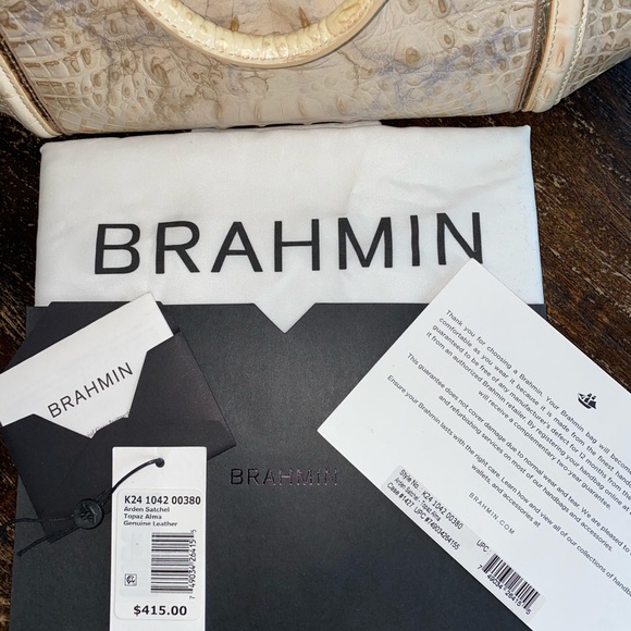 Brahmin satchel - Picture 7 of 7